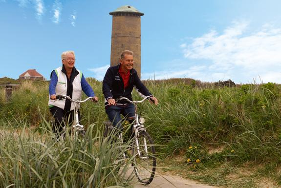 Koppel fietst | Résidence Wijngaerde
